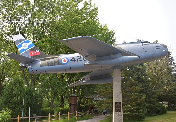 Canadair Sabre